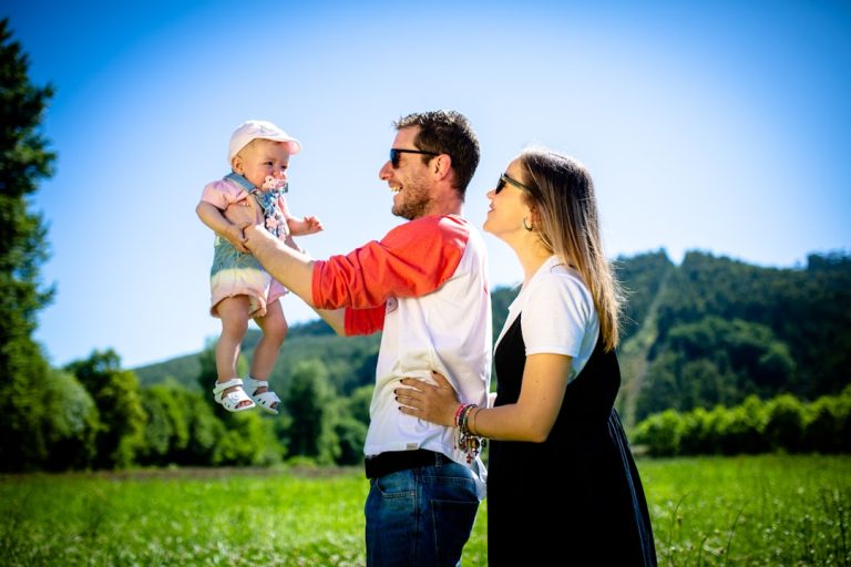 Protéger sa famille avec les assurances essentielles